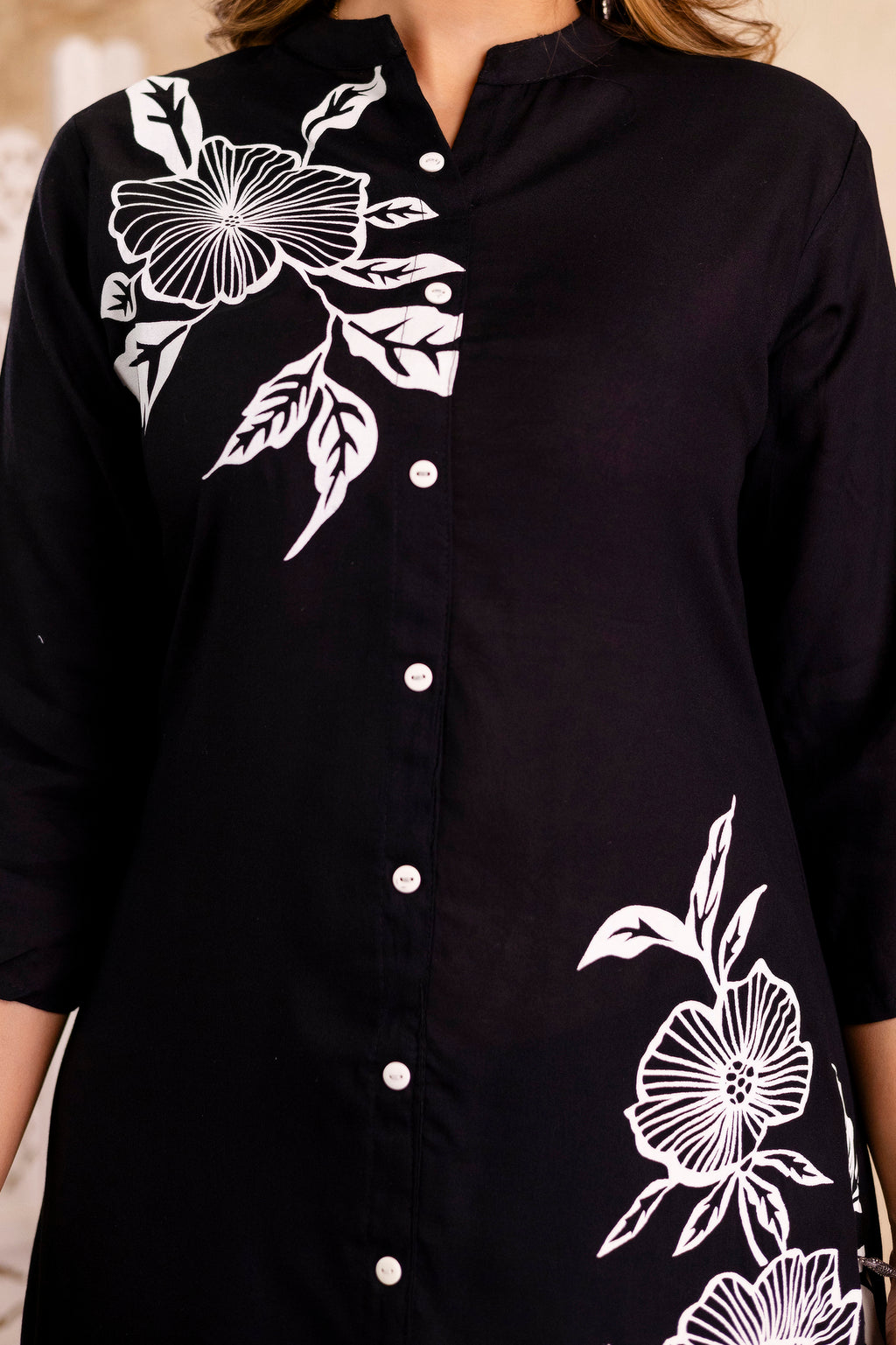 Black Floral Printed Rayon Kurta & Pant Set for Women