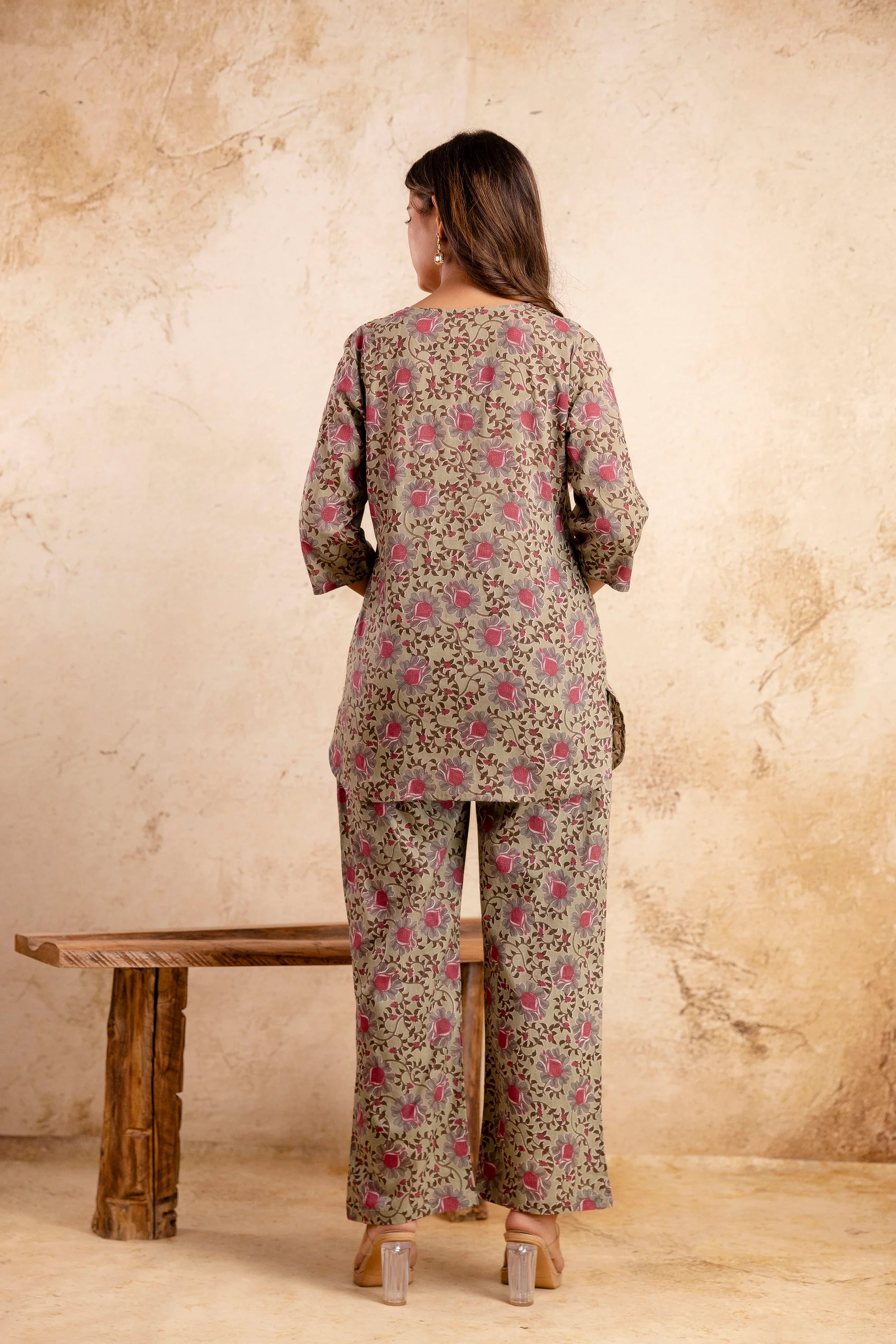 Women’s Olive Floral Printed Cotton Night Suit – Relaxed Fit & Everyday Comfort