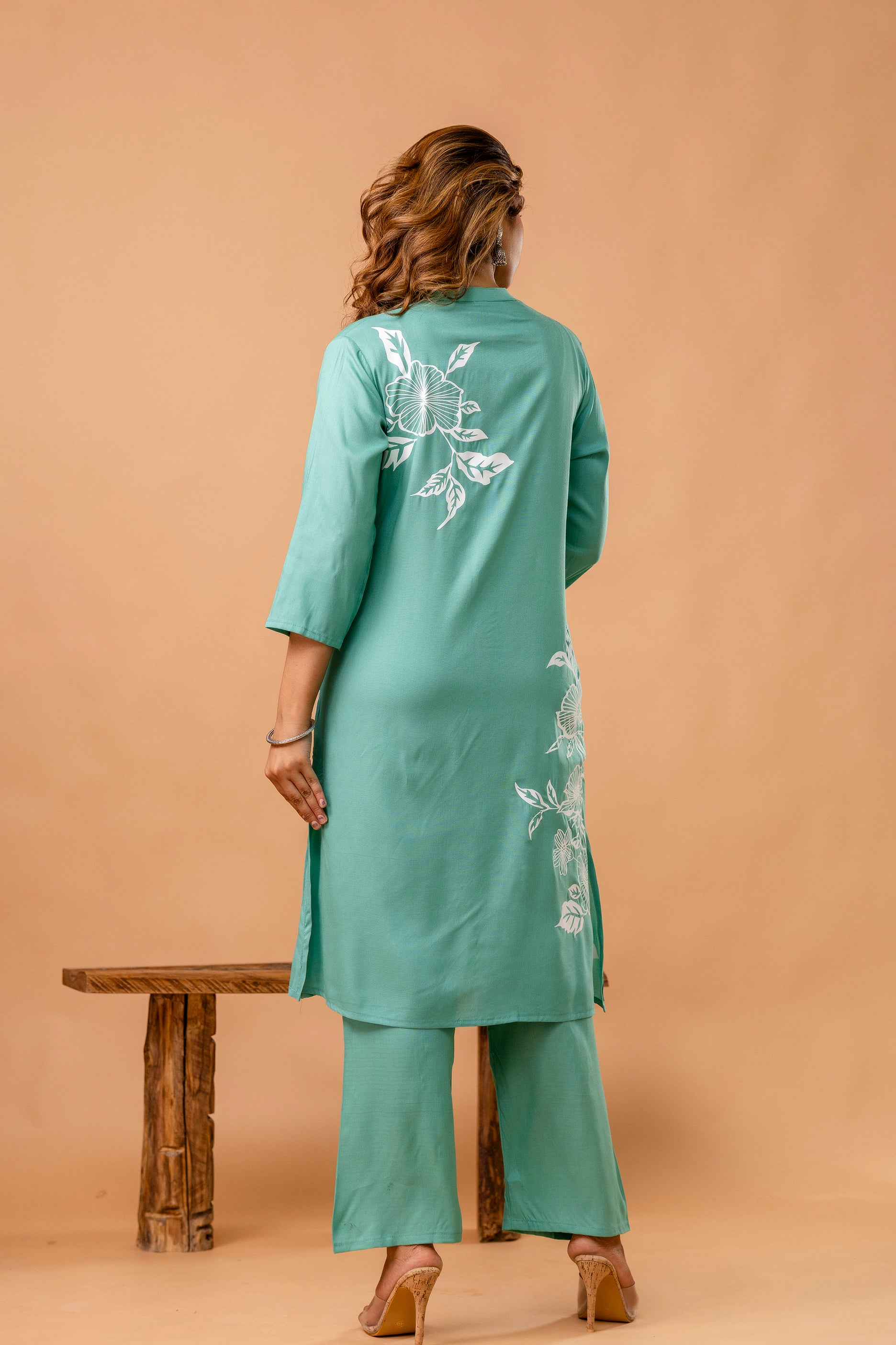 Elegant Sea Green Floral Front-Slit Kurta Set