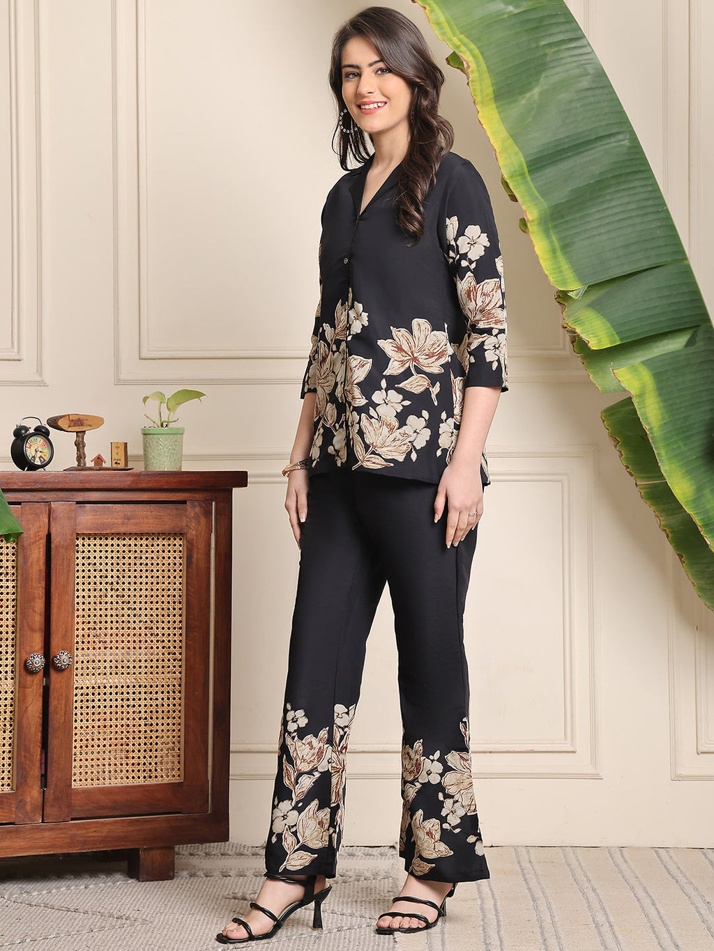 Elegant Black Flower Design Co-ord Set | Women’s Stylish Wear