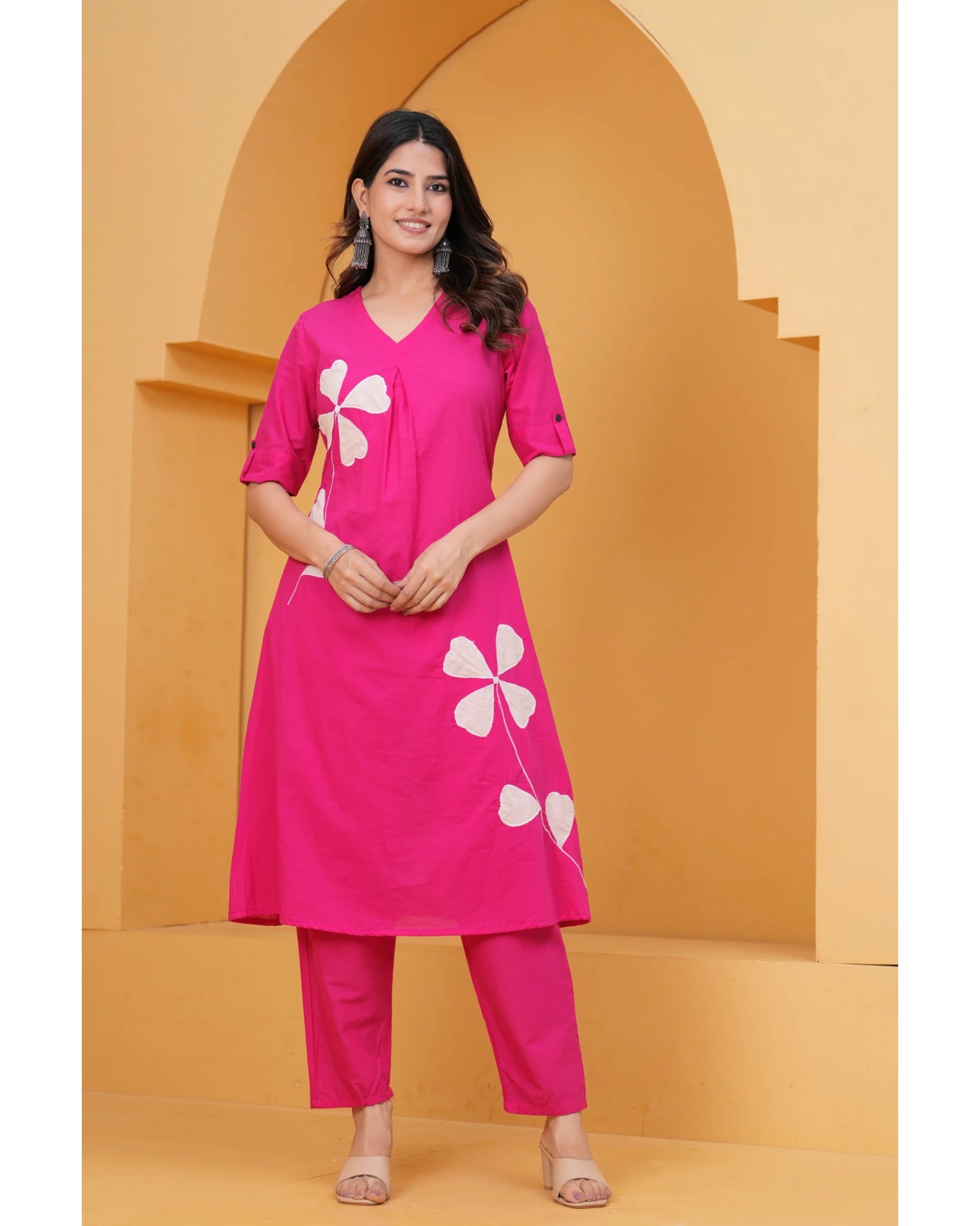 Women’s Pink Cotton Kurti & Pant Set | White Leaf Applique | Daily Wear Ethnic Set