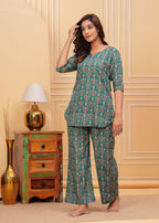 Elegant Green Ethnic Print Nightwear Set