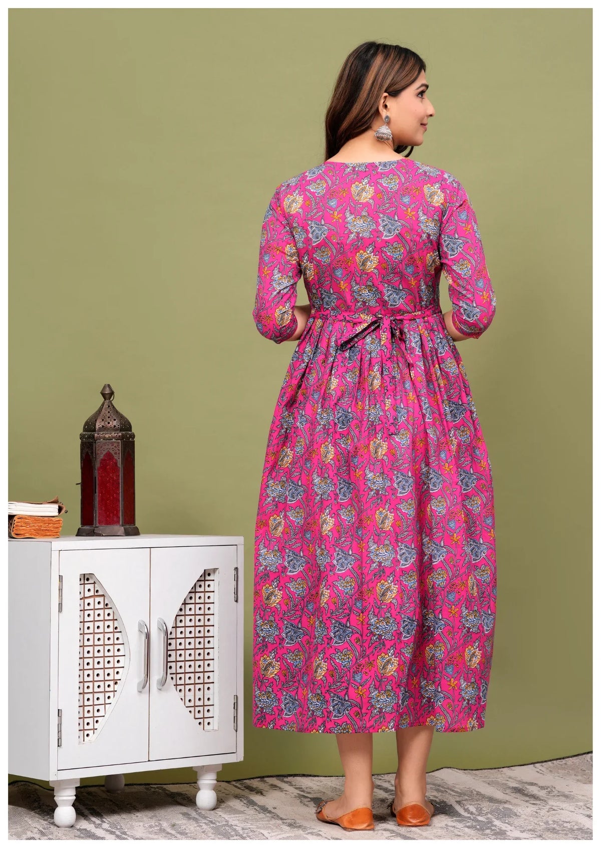 Elegant Pink Floral Maternity & Nursing Maxi Gown with Feeding Zip