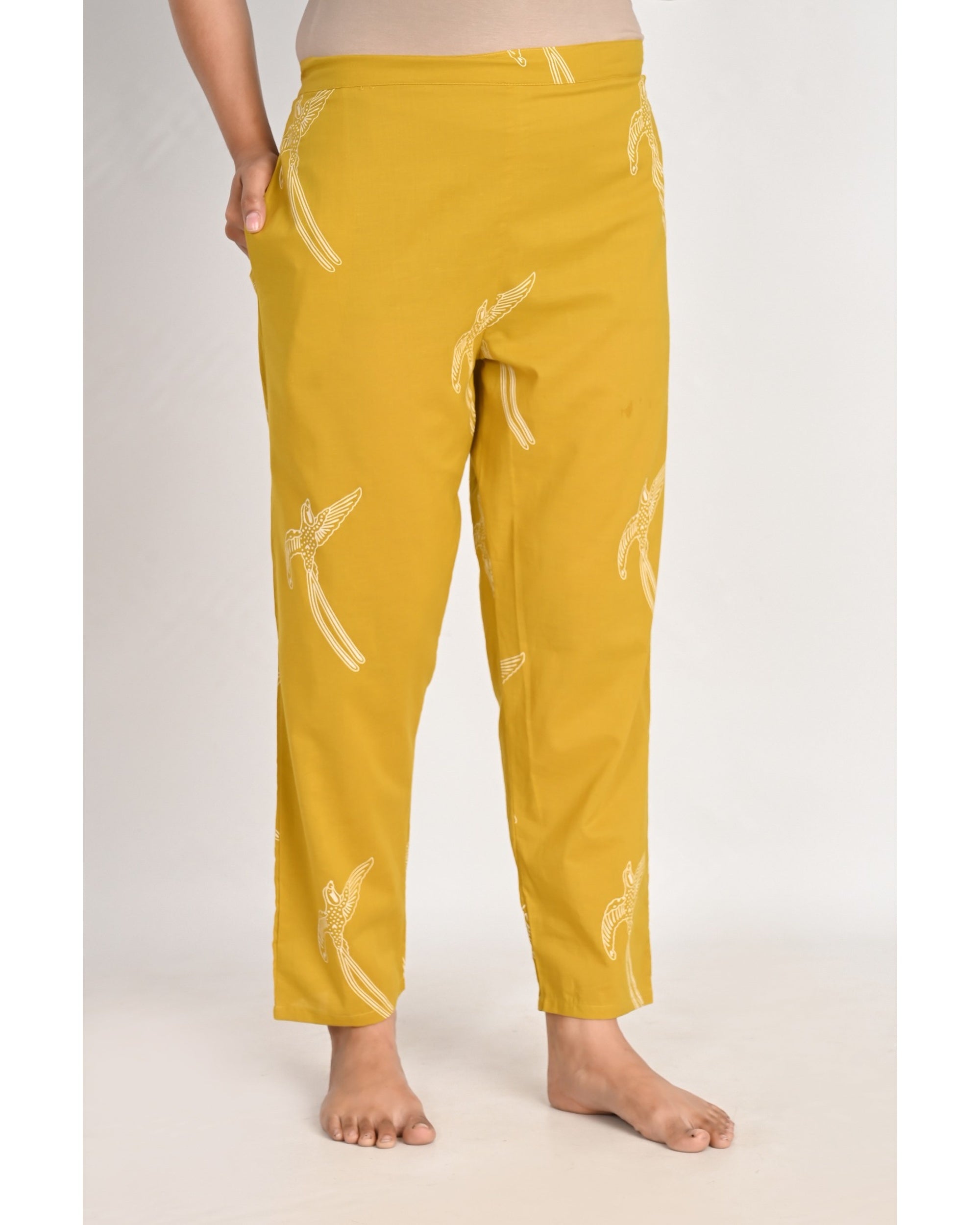 Women’s Relaxed Fit Mustard Bird Pattern Nightwear Set