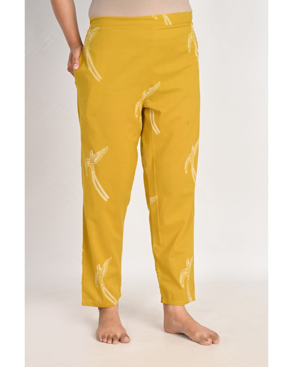 Women’s Relaxed Fit Mustard Bird Pattern Nightwear Set