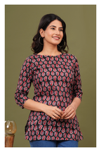Black & Red Paisley Printed Crepe Short kurti for Women