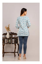Women’s Blue Floral Print Straight Kurti Top