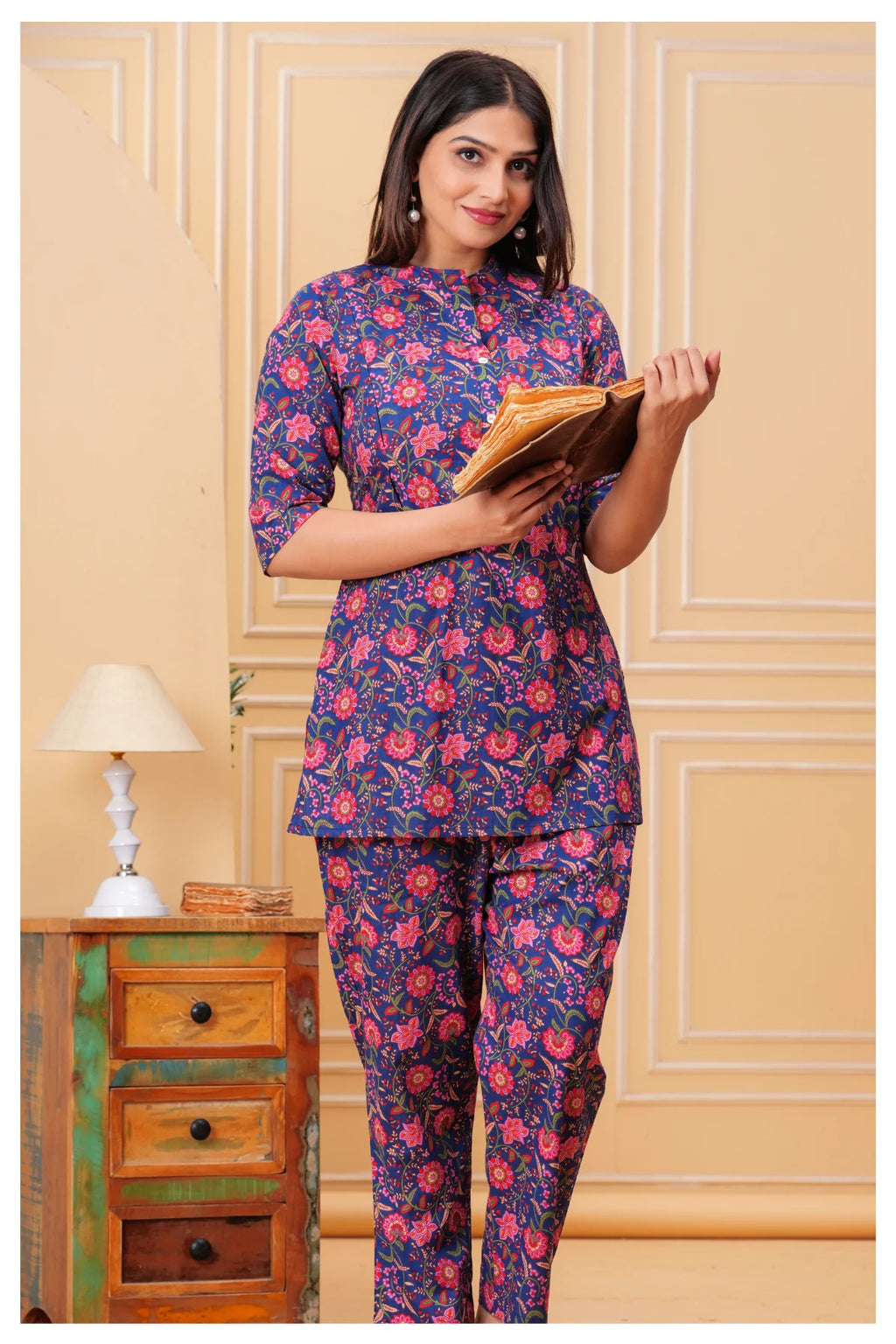 Women’s Maternity Feeding Cord Set | Floral Printed Nursing Co-Ord Set (Navy Blue)