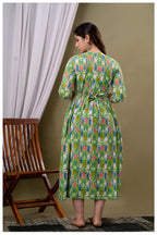 Green Geometric Printed Cotton A-Line Kurti for Women