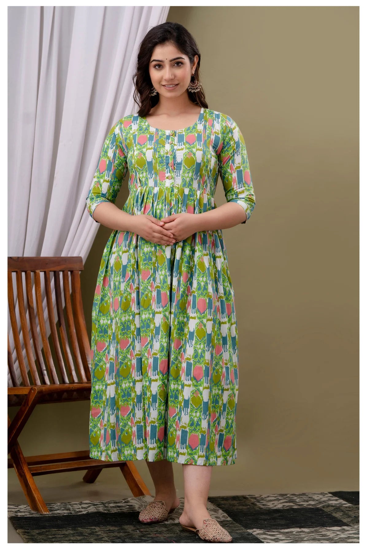 Green Geometric Printed Cotton A-Line Kurti for Women