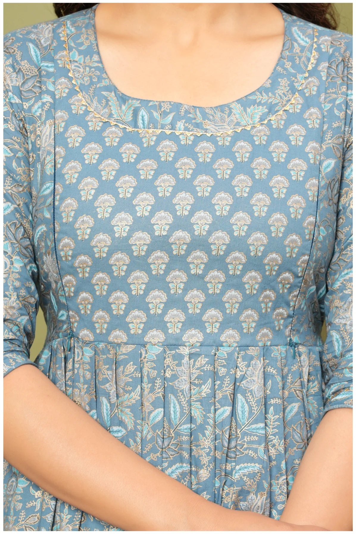 Floral Print Maternity Dress with Empire Waist – Comfortable Cotton Dress