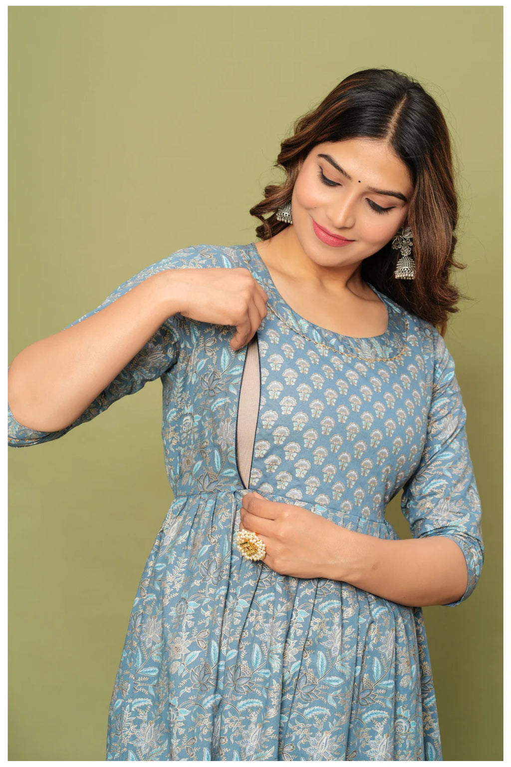 Floral Print Maternity Dress with Empire Waist – Comfortable Cotton Dress