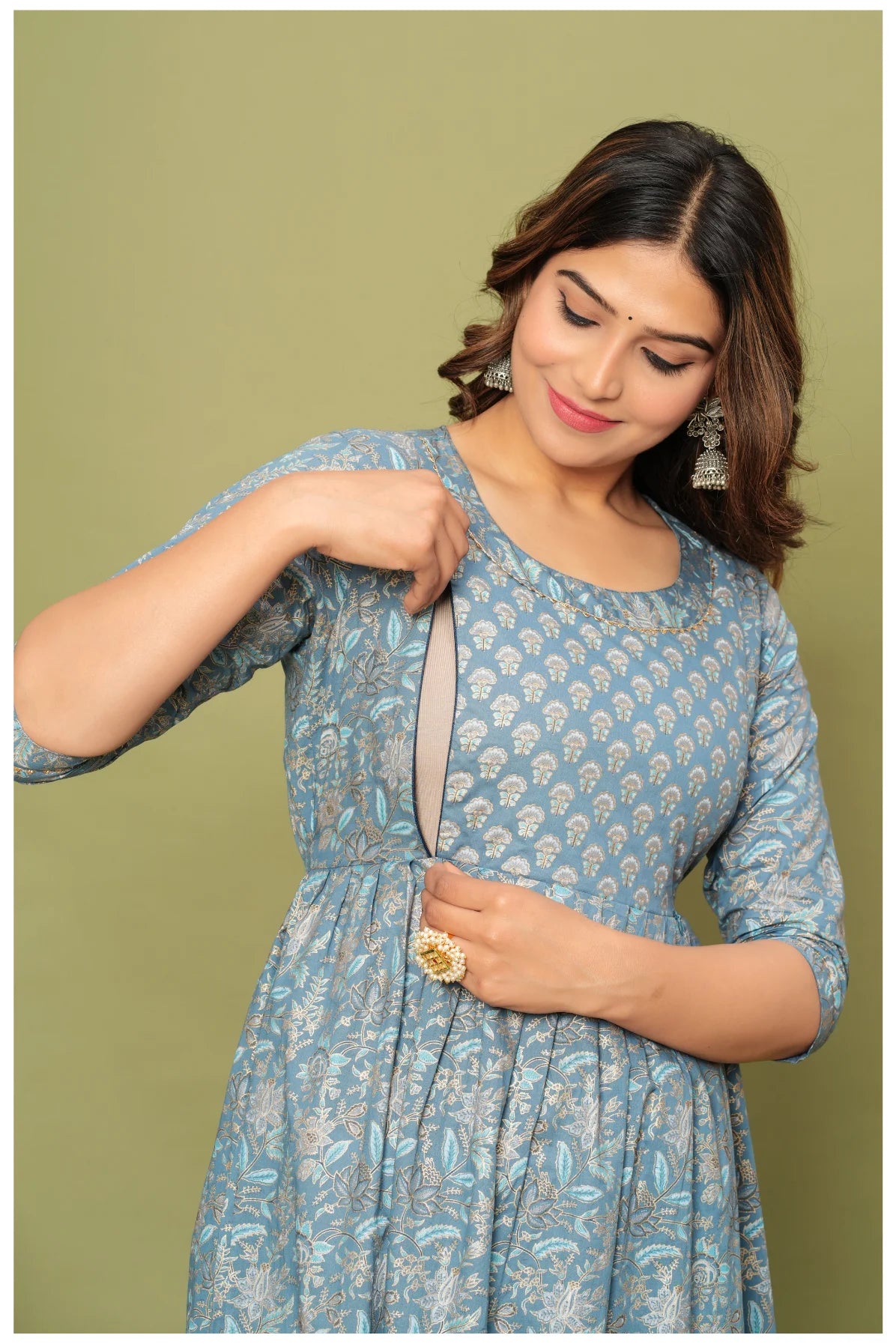 Floral Print Maternity Dress with Empire Waist – Comfortable Cotton Dress