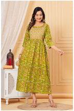 Green Printed Maternity & Feeding Midi Dress for Women