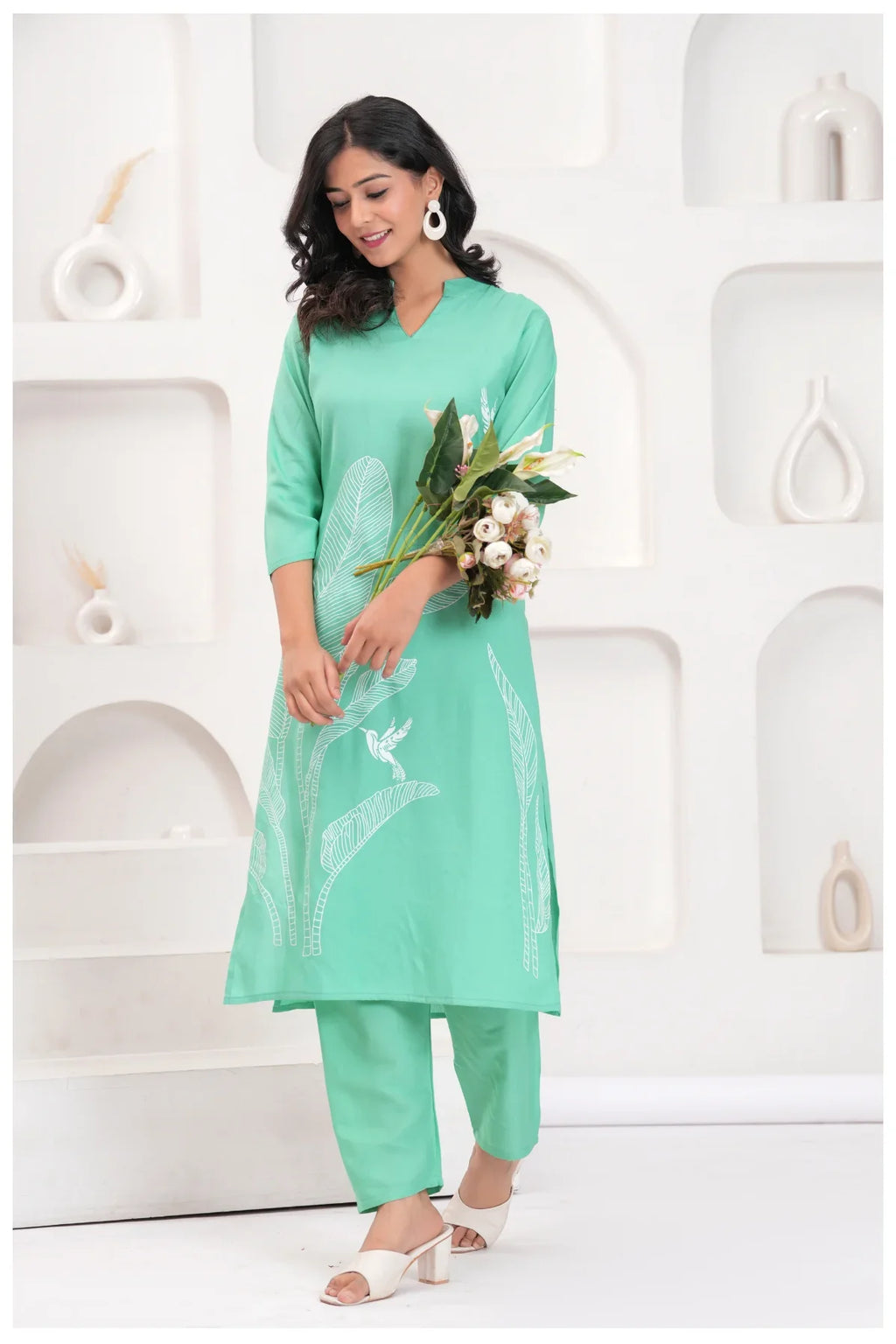 Mint Green Rayon Kurta Pant Co-Ord Set with White Bird & Leaf Print