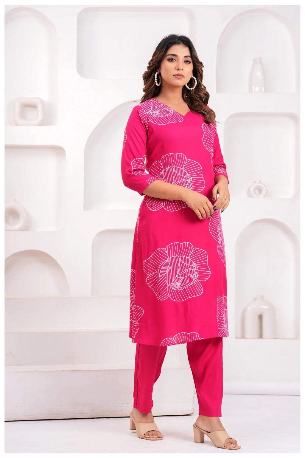 Women’s Pink Printed Rayon Kurta Pant Set
