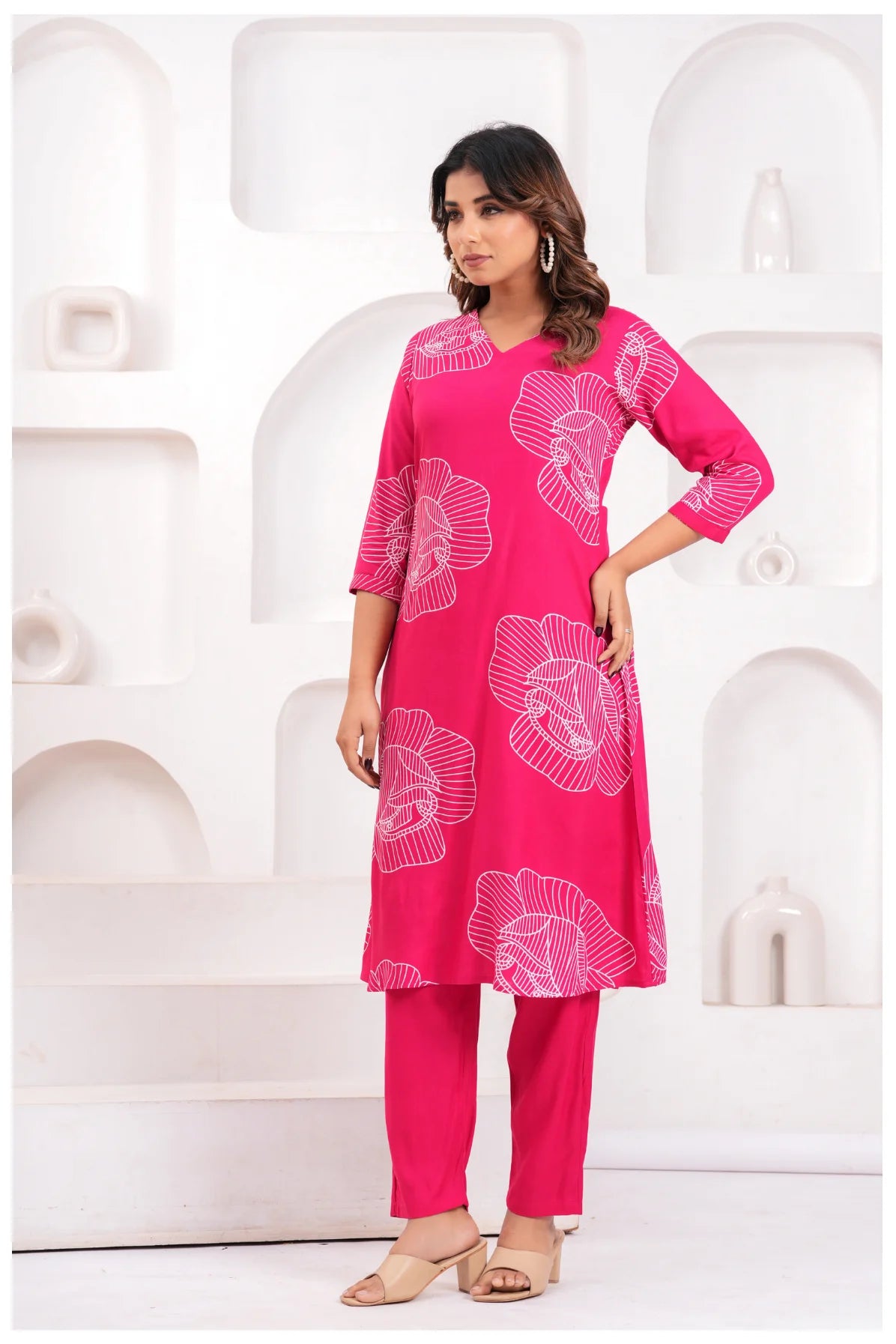 Women’s Pink Printed Rayon Kurta Pant Set