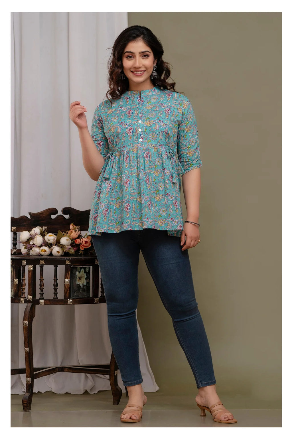 "Casual Printed Cotton Short Kurti Top with Button Front – Blue"