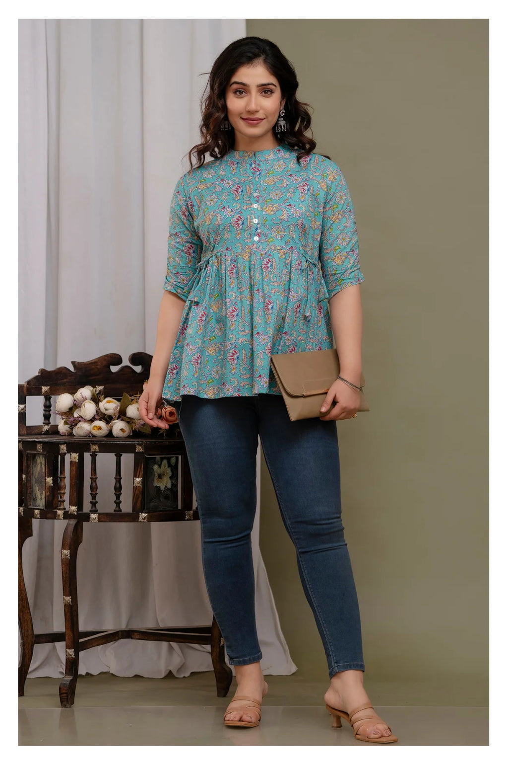 "Casual Printed Cotton Short Kurti Top with Button Front – Blue"