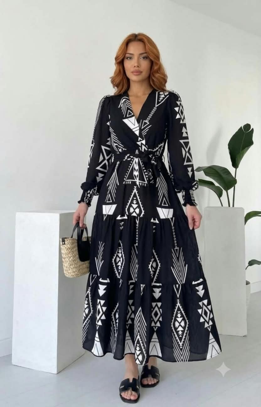 Clothycorp Black & White Geometric Printed Maxi Dress for Women