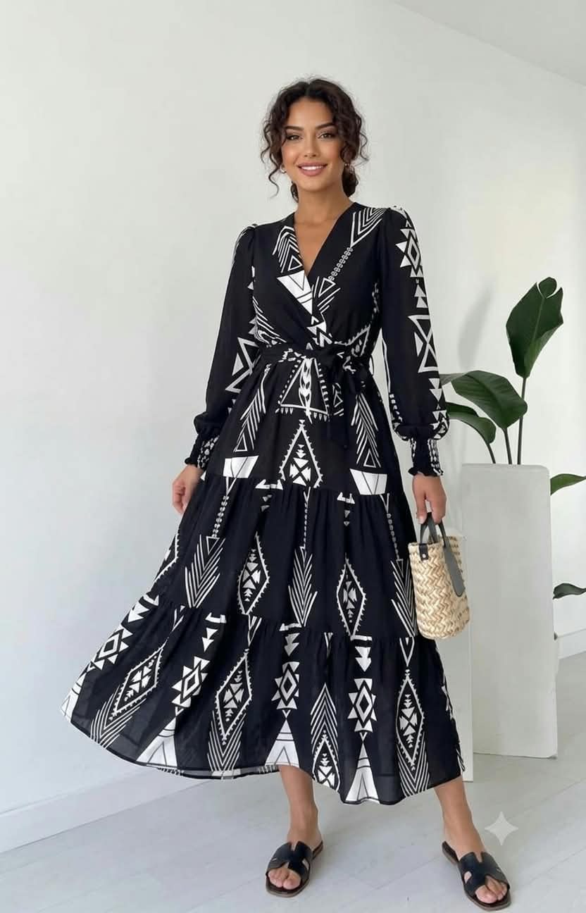 Clothycorp Black & White Geometric Printed Maxi Dress for Women