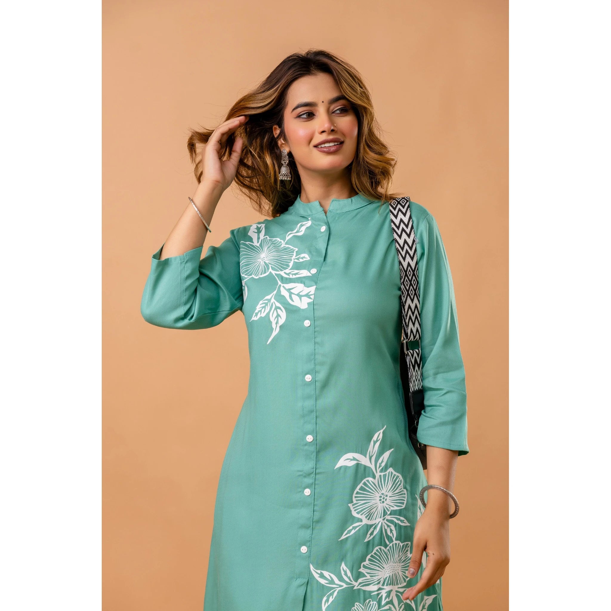 Elegant Sea Green Floral Front-Slit Kurta Set