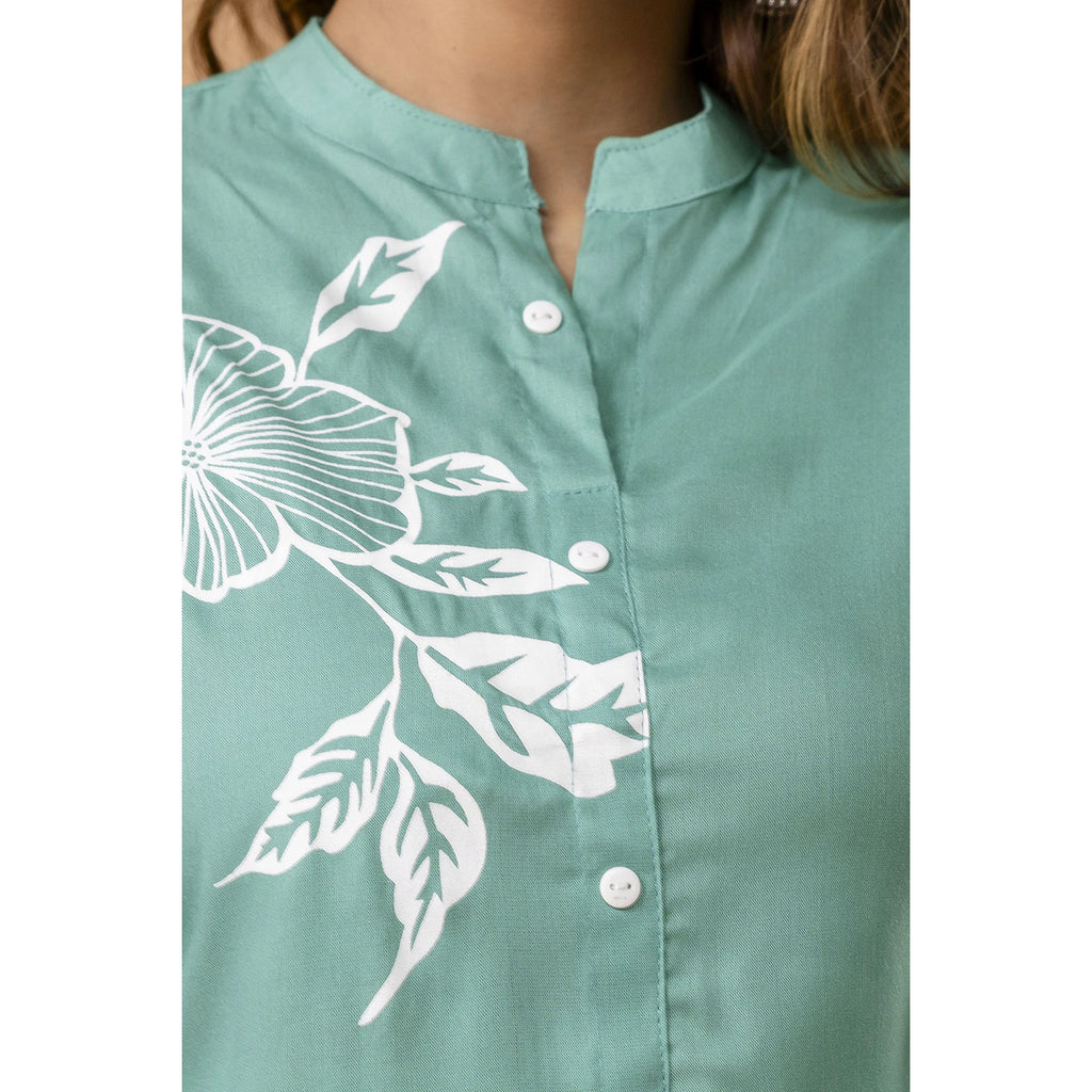 Elegant Sea Green Floral Front-Slit Kurta Set