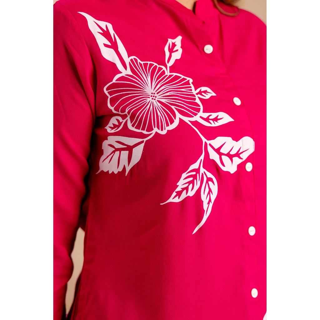 Elegant Rayon Kurta & Pant Set – Fuchsia with White Floral Print